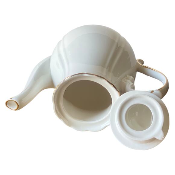 Grace Teaware White Gold Scallop Fine Porcelain Tea pot - Picture 3 of 4